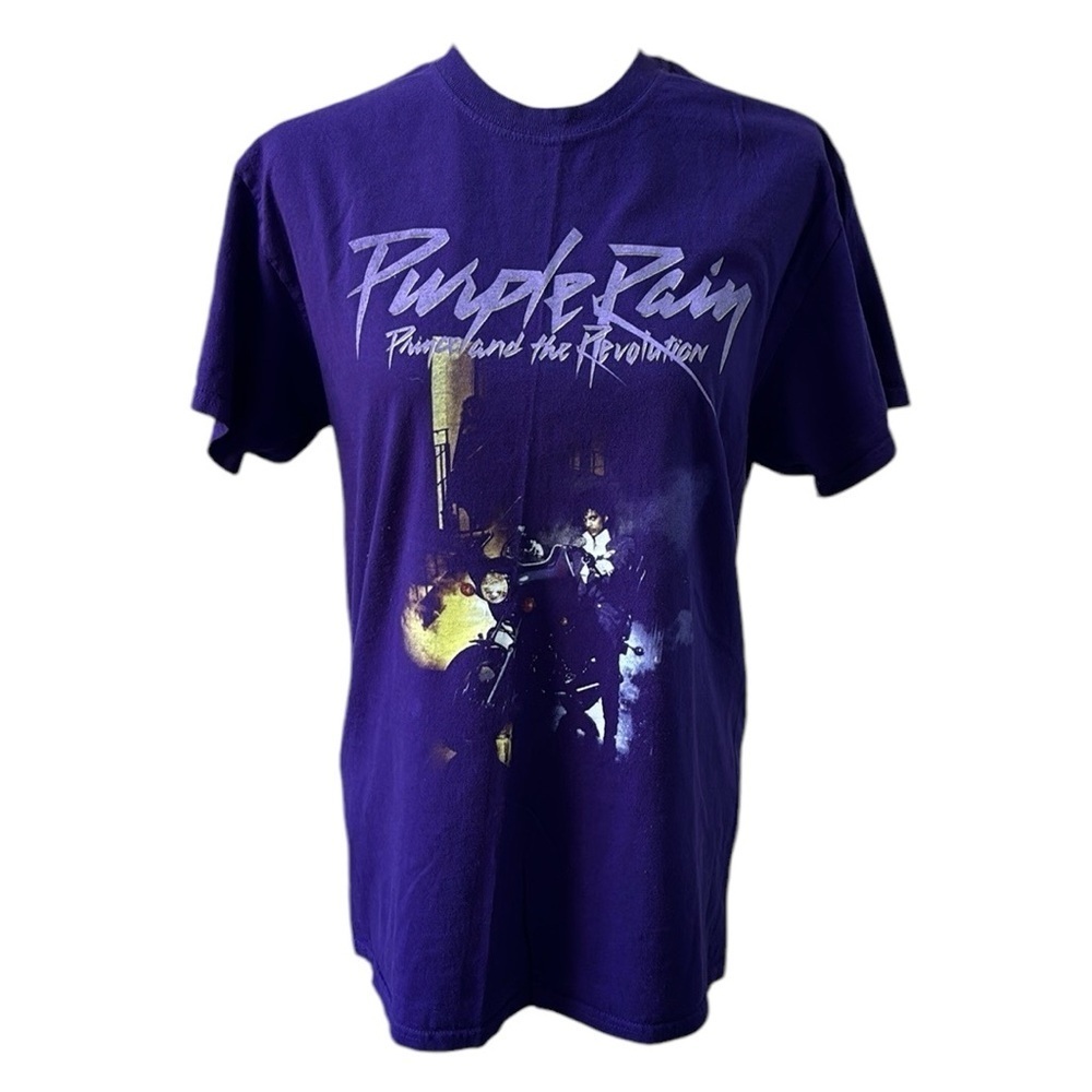 Prince and the Revolution Purple Rain Unisex Tee Size Medium